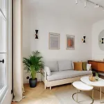Wonderful - Bastille Daire Paris