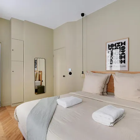 Wonderful - Bastille